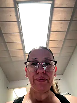 miss hanna07 online show from 09-27-25, 03:17