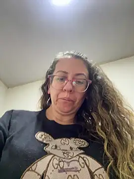 miss hanna07 online show from 04-16-26, 09:50