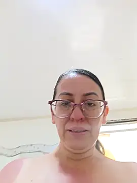 Snapshot of miss_hanna07 chatting on 05-04-26, 06:37 miss hanna07 online show from 05-04-26, 06:37