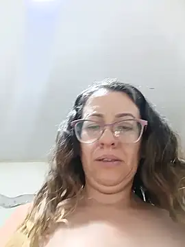 Snapshot of miss_hanna07 chatting on 05-15-26, 09:27 miss hanna07 online show from 05-15-26, 09:27