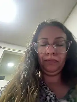 Snapshot of miss_hanna07 chatting on 05-26-26, 12:39 miss hanna07 online show from 05-26-26, 12:39