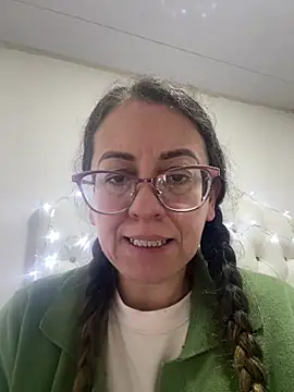 Snapshot of miss_hanna07 chatting on 07-19-26, 04:05 miss hanna07 online show from 07-19-26, 04:05