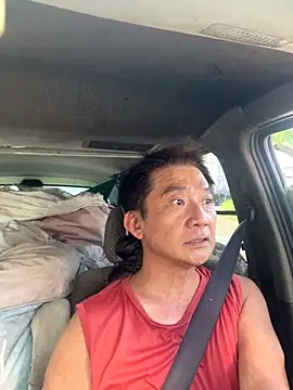 Snapshot of YuHsuant chatting on 09-28-25, 07:14 YuHsuant online show from 09-28-25, 07:14