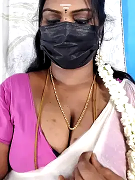 Snapshot of mayaa2u chatting on 04-15-26, 05:42 mayaa2u online show from 04-15-26, 05:42