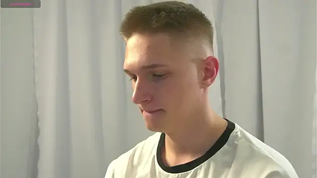 dustyn fox online show from 01-11-25, 02:25