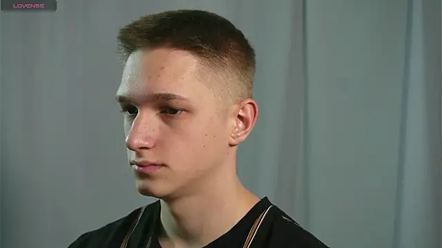 dustyn fox online show from 01-21-25, 02:05