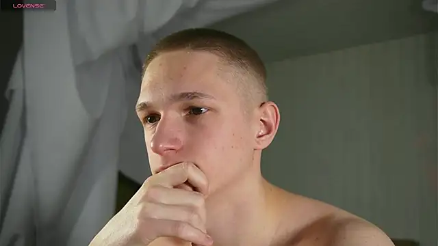 dustyn fox online show from 02-16-25, 03:27