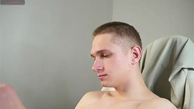 dustyn fox online show from 02-28-25, 09:55