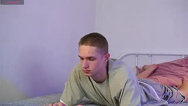 dustyn fox online show from 03-03-25, 06:33