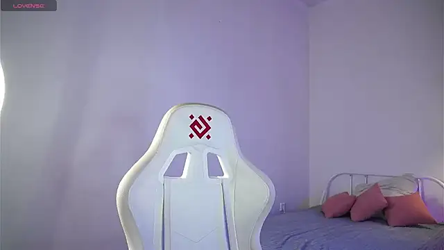 dustyn fox online show from 03-19-25, 06:12