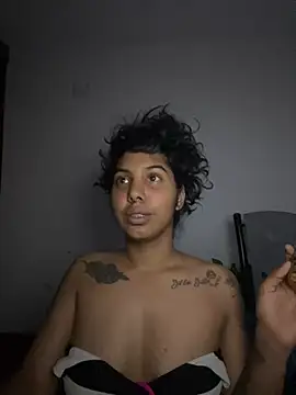 jasmine bunny  online show from 12-26-24, 12:14