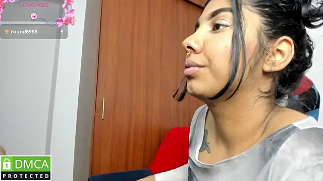 jasmine bunny  online show from 01-26-25, 09:18