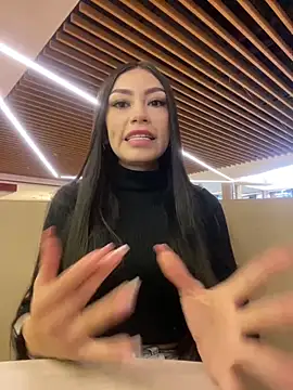 Effy Bonny online show from 03-08-25, 04:17