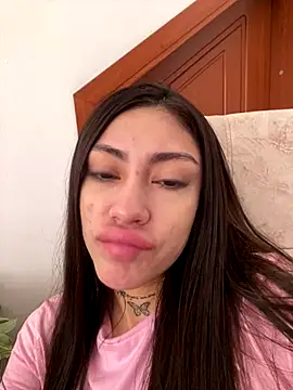 Effy Bonny online show from 10-12-25, 03:00