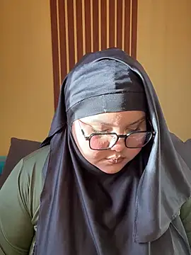  Shara Handal  online show from 10-27-25, 11:47