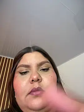  Shara Handal  online show from 04-15-26, 11:39