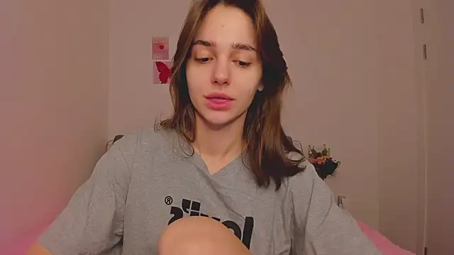 Snapshot of JudyAngil chatting on 02-20-26, 06:26 JudyAngil online show from 02-20-26, 06:26