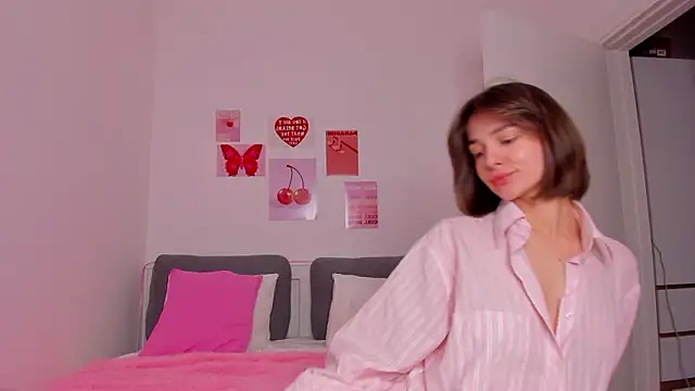 Snapshot of JudyAngil chatting on 03-13-26, 05:25 JudyAngil online show from 03-13-26, 05:25