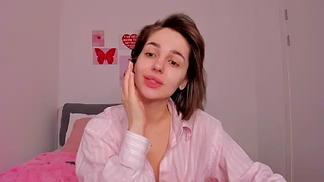 Snapshot of JudyAngil chatting on 03-16-26, 05:44 JudyAngil online show from 03-16-26, 05:44