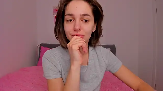 Snapshot of JudyAngil chatting on 04-03-26, 05:27 JudyAngil online show from 04-03-26, 05:27