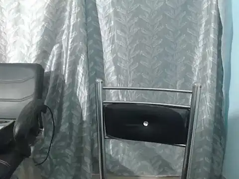Snapshot of cute-priy chatting on 01-11-25, 06:03 cute-priy online show from 01-11-25, 06:03