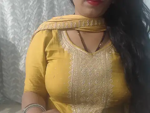 Snapshot of cute-priy chatting on 02-27-25, 11:31 cute-priy online show from 02-27-25, 11:31