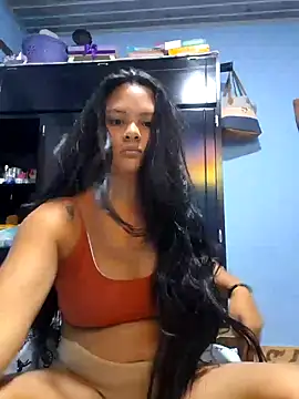 Snapshot of sexy-latin10 chatting on 02-06-25, 10:00 sexy-latin10 online show from 02-06-25, 10:00