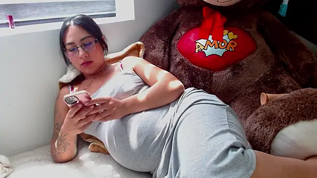 mistress aryya online show from 02-12-25, 06:30