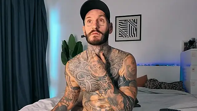lucas-wilder online show from 05-10-26, 04:28