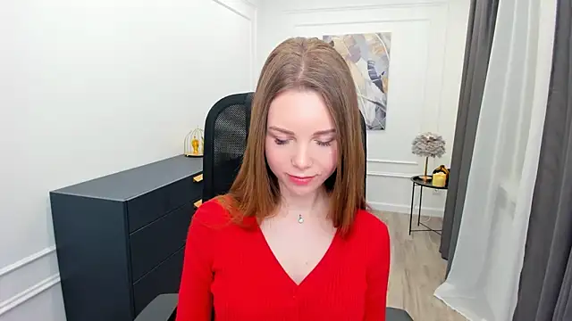 Snapshot of MileyWings chatting on 03-09-26, 04:27 MileyWings online show from 03-09-26, 04:27