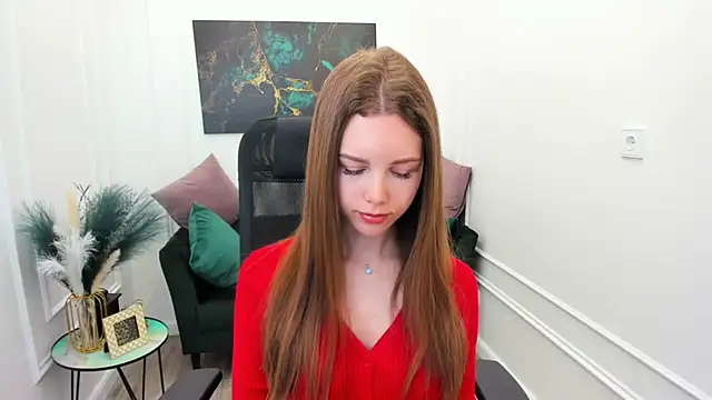 Snapshot of MileyWings chatting on 04-05-26, 04:53 MileyWings online show from 04-05-26, 04:53