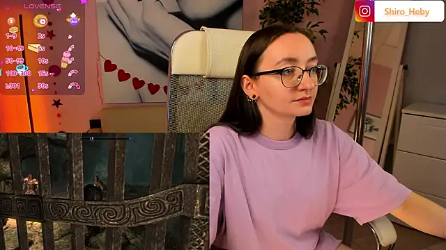 Snapshot of ShiroHeby chatting on 02-17-25, 04:59 ShiroHeby online show from 02-17-25, 04:59