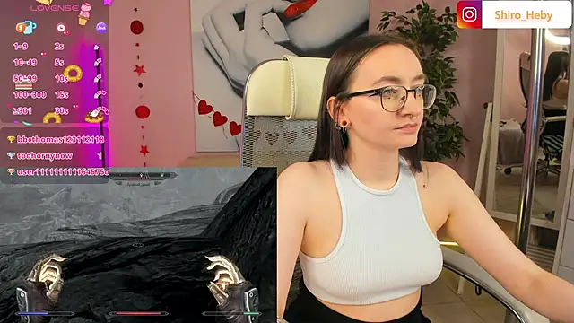 Snapshot of ShiroHeby chatting on 03-04-25, 06:18 ShiroHeby online show from 03-04-25, 06:18