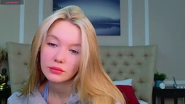 Snapshot of AliceMorr chatting on 01-31-25, 09:05 AliceMorr online show from 01-31-25, 09:05