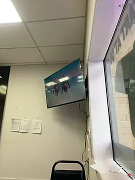 ThicBunz online show from 03-04-25, 09:22