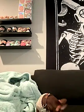 ThicBunz online show from 10-07-25, 03:09