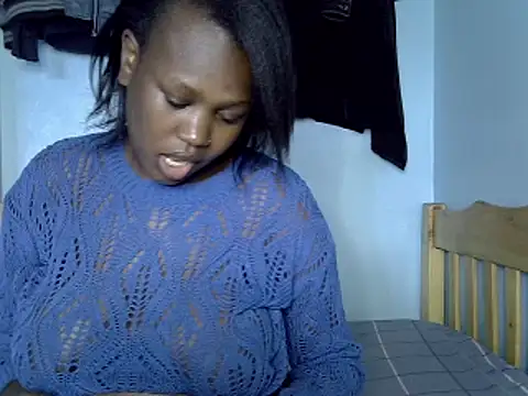 Snapshot of Sexiebony12 chatting on 03-08-25, 01:36 Sexiebony12 online show from 03-08-25, 01:36