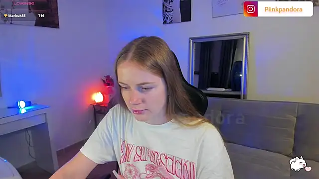 Piinkpandora online show from 10-06-25, 08:06