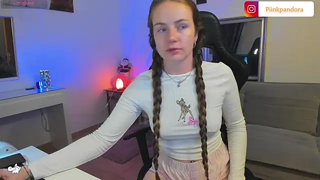 Piinkpandora online show from 12-03-25, 03:32