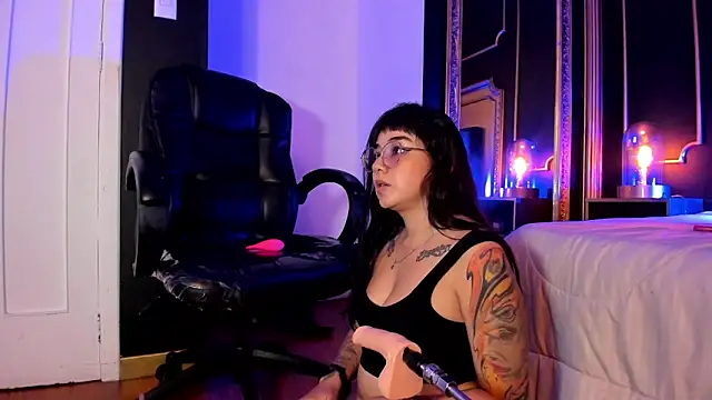 JeyLee online show from 03-19-25, 06:34