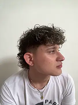 Nathan Bluee online show from 04-08-26, 04:29