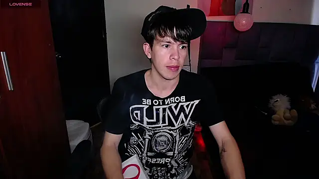 DominicPrince online show from 11-23-25, 07:35