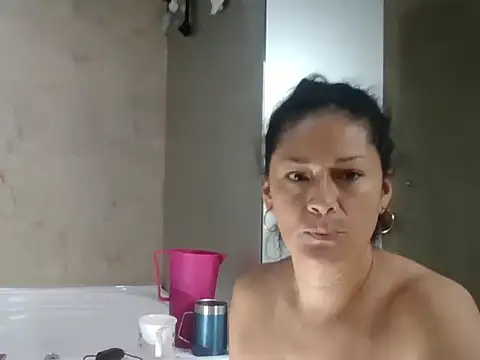 hornymilf 69xxx online show from 04-06-26, 05:47