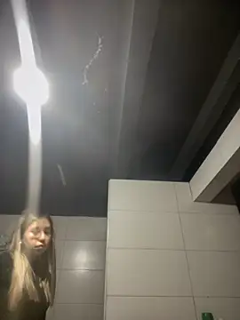 Snapshot of Khalyk_G chatting on 11-01-25, 06:37 Khalyk G online show from 11-01-25, 06:37