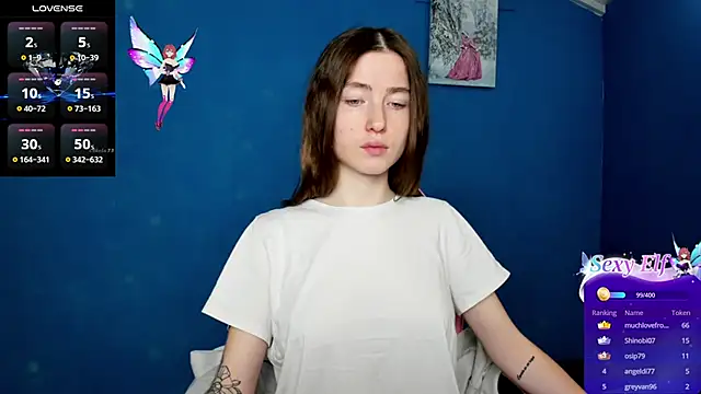 Snapshot of Luxuryalma chatting on 03-21-25, 09:45 Luxuryalma online show from 03-21-25, 09:45