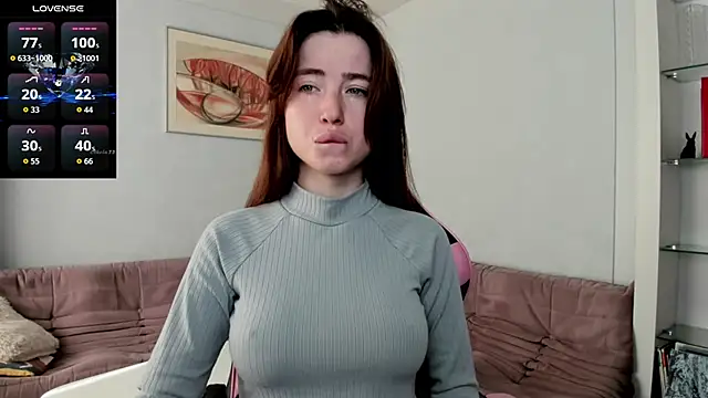 Snapshot of Luxuryalma chatting on 10-04-25, 07:06 Luxuryalma online show from 10-04-25, 07:06