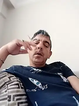 Snapshot of Egemen2245 chatting on 11-28-25, 07:33 Egemen2245 online show from 11-28-25, 07:33