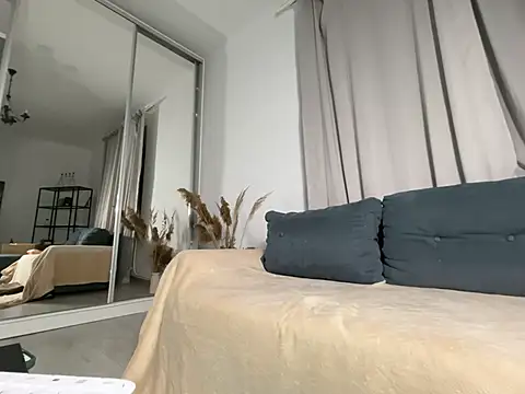 Snapshot of Kat_kate chatting on 02-10-25, 04:25 Kat kate online show from 02-10-25, 04:25