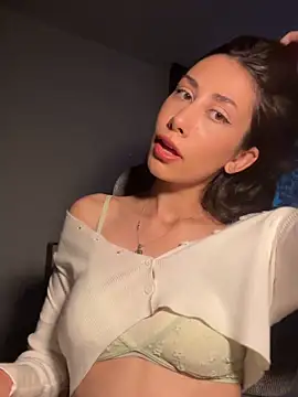 Sophiehii online show from 03-15-26, 01:39