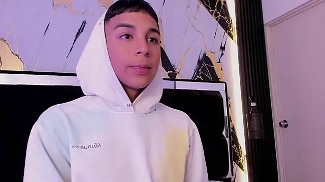 Seductivo jr online show from 01-18-26, 03:54